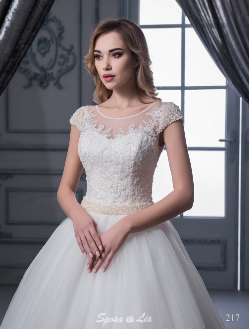 https://www.sposa-lia.com/images/stories/virtuemart/product/217        (2).jpg
